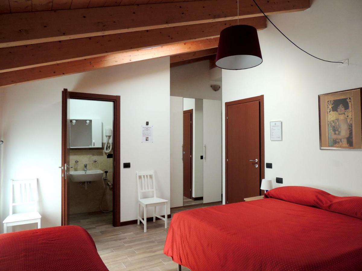 Foresteria Re Artu Albairate Экстерьер фото