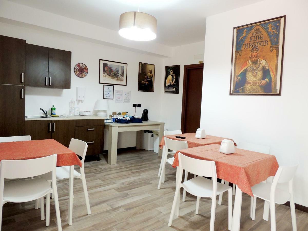 Foresteria Re Artu Albairate Экстерьер фото